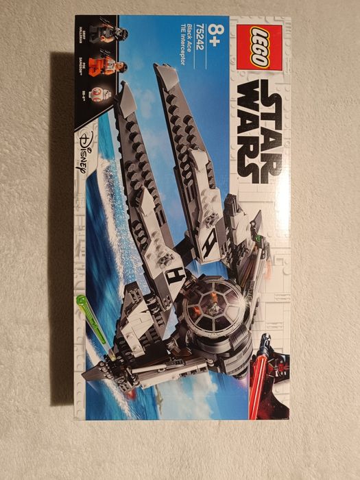 LEGO Star Wars 75242 TIE Interceptor Czarny As