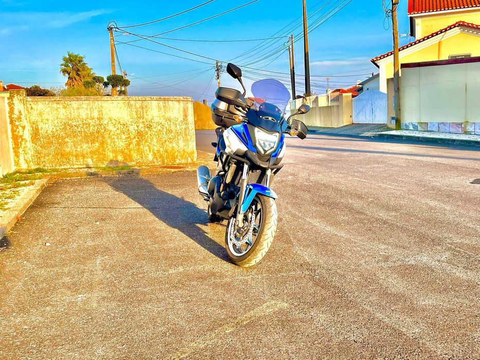 Honda NC750X DCT 2016 – 52.000 km – Top Case Original – Revisão feita – Caixa Automática