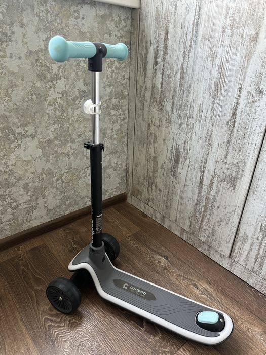 Самокат дитячий Cariboo з LED підсвіткою