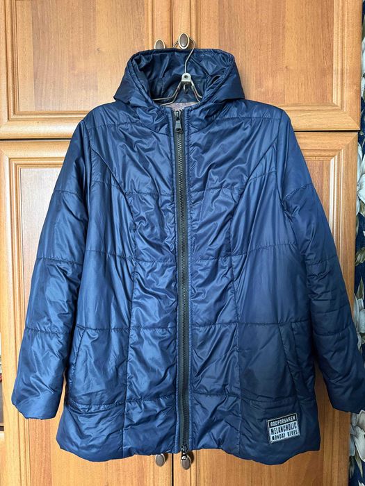 Куртка женская размер 58-62