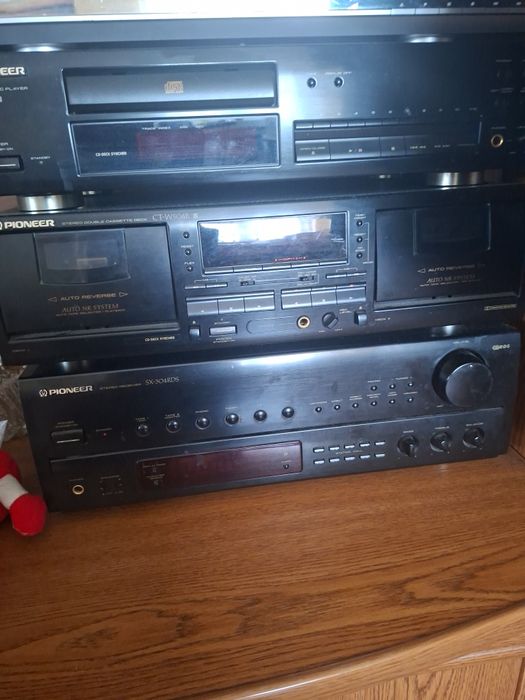 Wieża stereo Pioneer – glosniki ,amplituner, CD i magnetofon