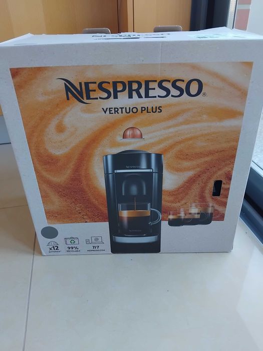 Máquina de Café: Nespresso: Vertuo Plus