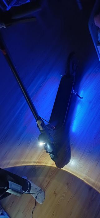 Продам електросамокат GreenGo