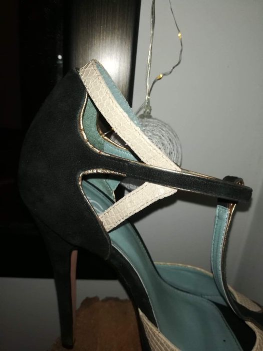 Szpilki Kurt Geiger