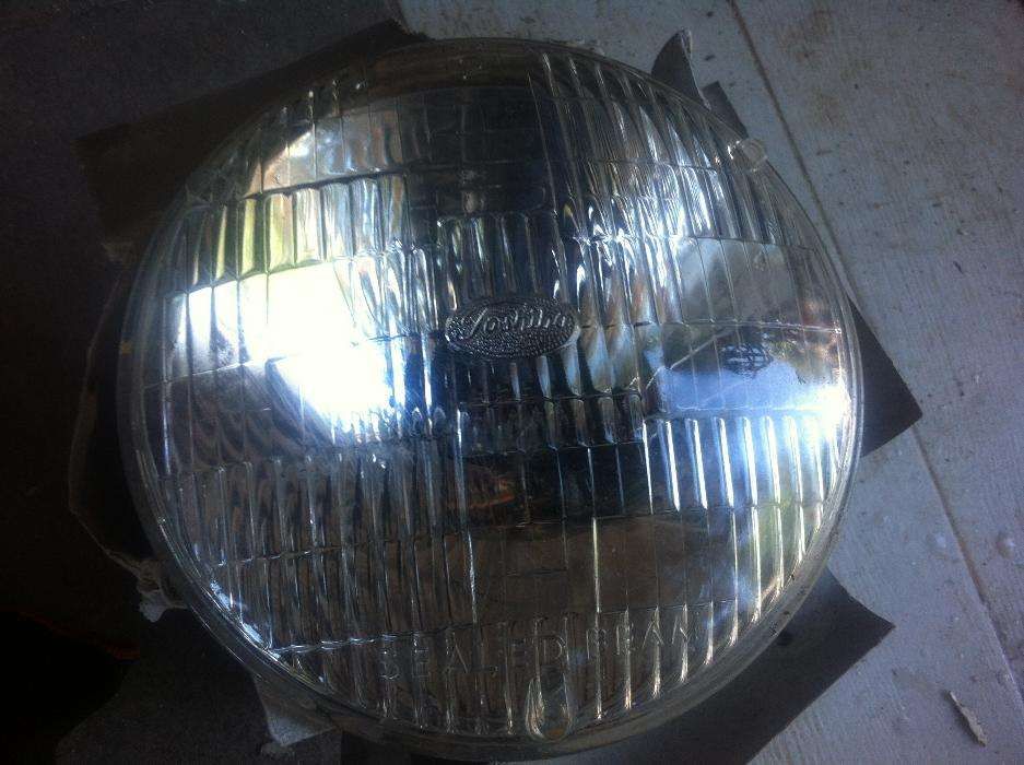 Optica | Farol frente FORD ANGLIA 1961