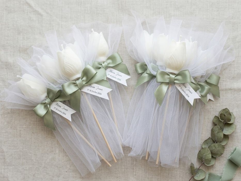 Lembranças de Casamento / Batizado – Tulipas em Tecido Personalizadas