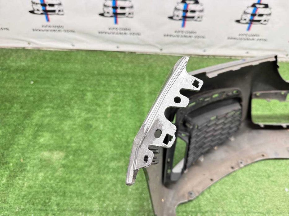 Бампер бампера  BMW 7 G11 G12 LCI РЕСТ ПЕРЕДНІЙ комплектні голі