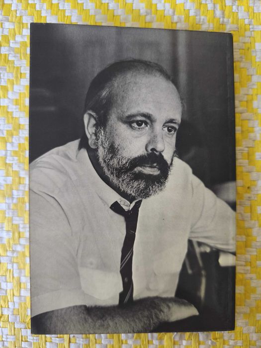 Café República - Álvaro Guerra