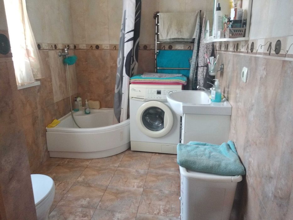 Продаж будинку в с.Троєщина