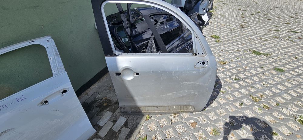 Porya frente direita citroen c3 picasso