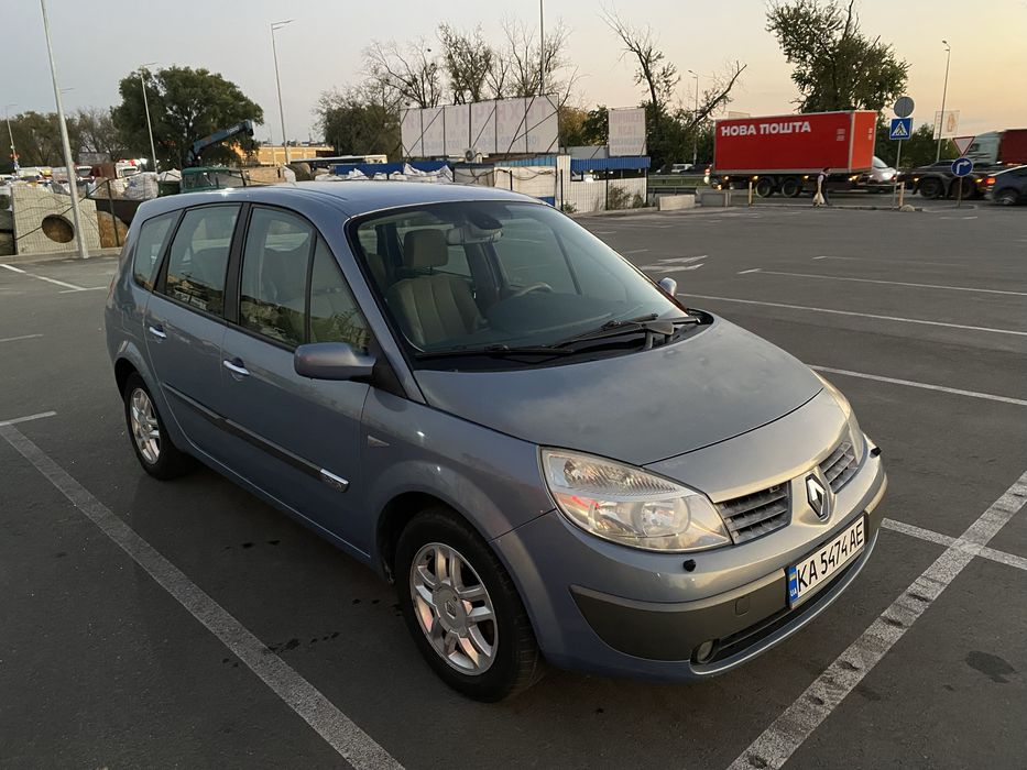 Renault Grand Scenic 2