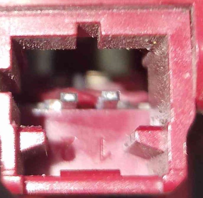 Luz Stop Adicional / 3º Stop - RENAULT TRAFIC III Caixa