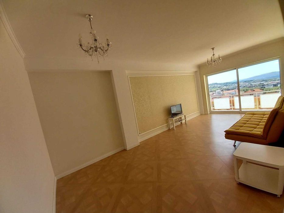 Arenda-se Apartamento T2+1, mobilado,  perto do centro