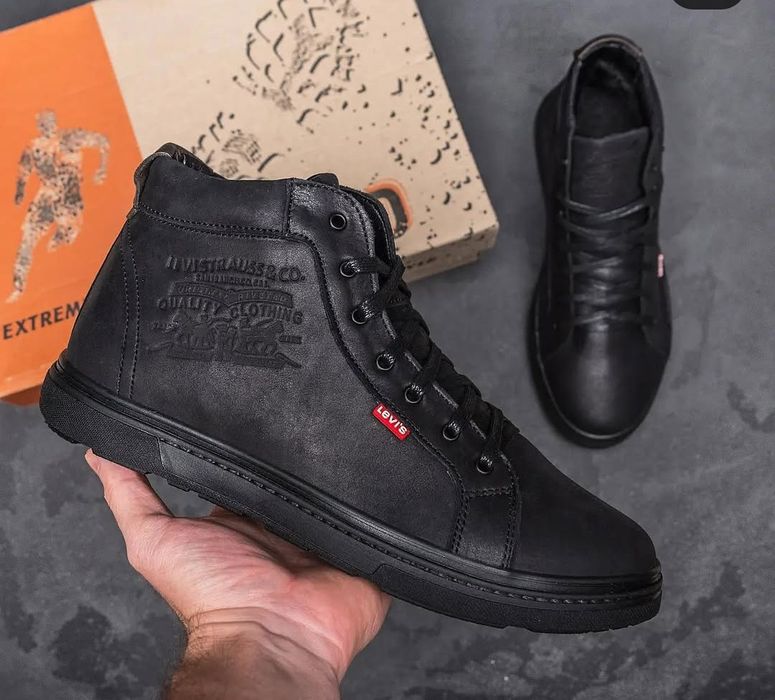 Мужские зимние ботинки Levi's Мужские зимние кожаные кроссовки Levi's
