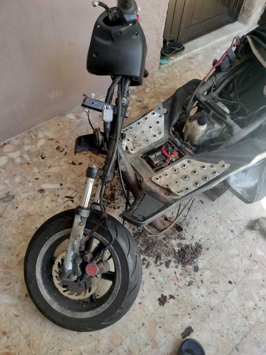 Motor scooter keeway