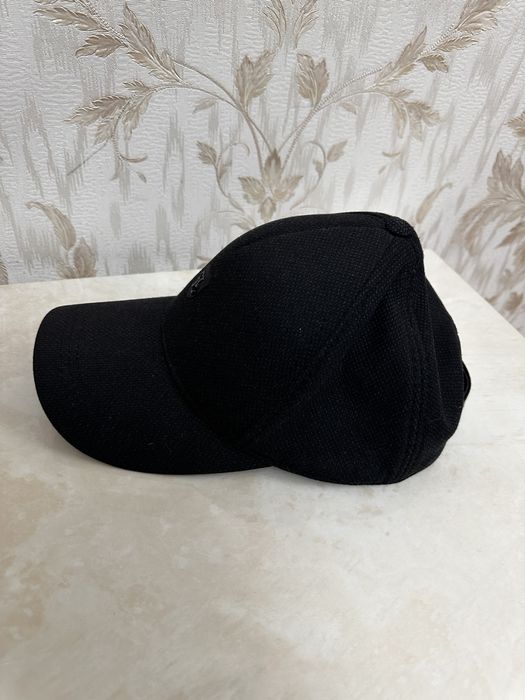 Продаю Мужские кепки чорна