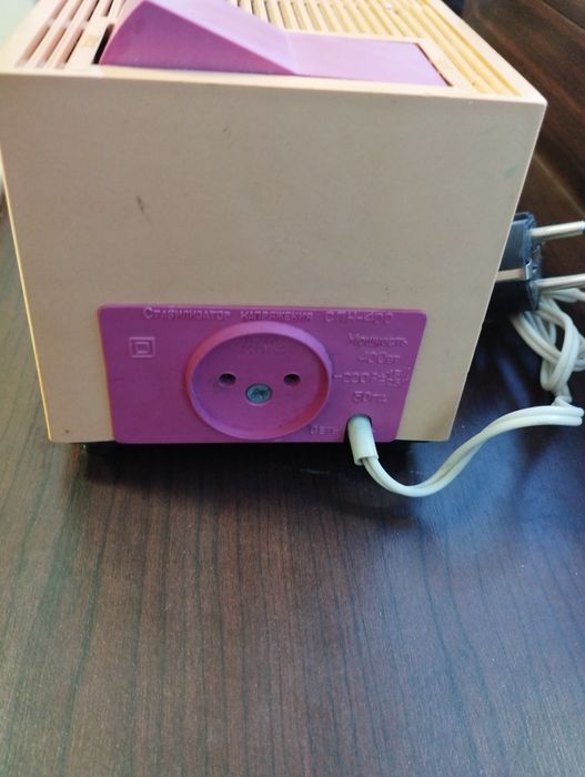 Стабилизатор напряжения выпрямитель