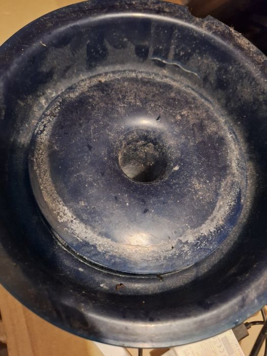 Poidło fontanna dla kota