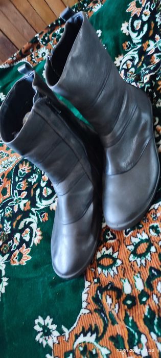 Взуття шкіряне /замші