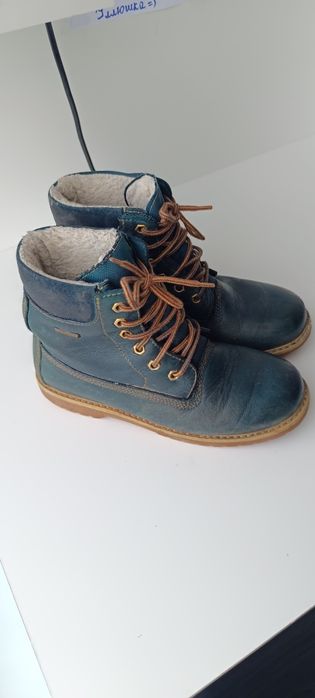 Шкіряні черевики на шнурівці