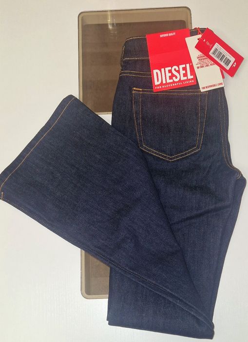 Diesel W25 L30 damskie dzwony