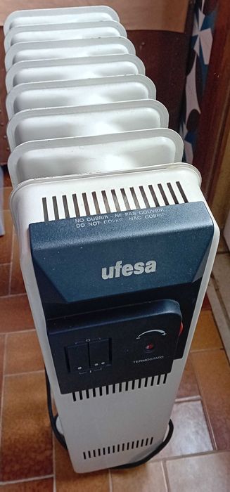 UFESA | Radiador óleo | 8 elementos | Termostato 8 | 2 fases
