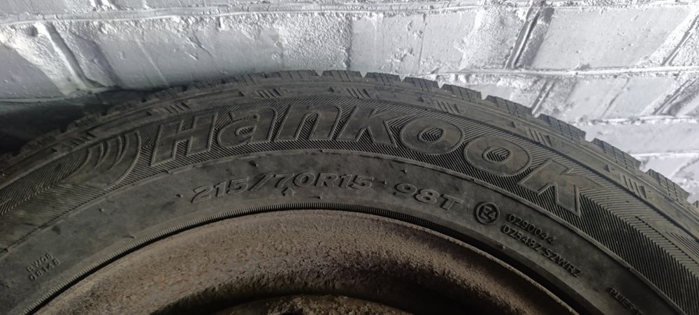 Резина Диски 215/70 r15  5*114,3