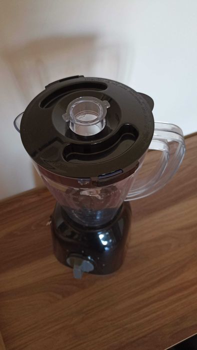 Vendo Liquidificador Livoo DOP214 1,5 litros como nova