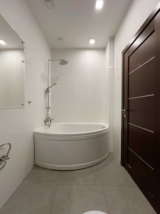 Трьохкімнатний Penthouse 110m2 в ЖК Комфорт Таун |м|Лівобережна