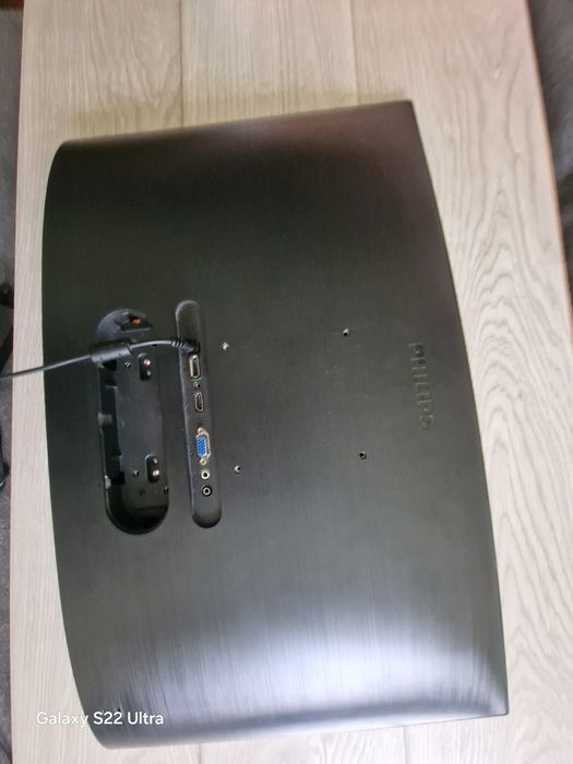 монітор ID:272E1CA/00 опис !