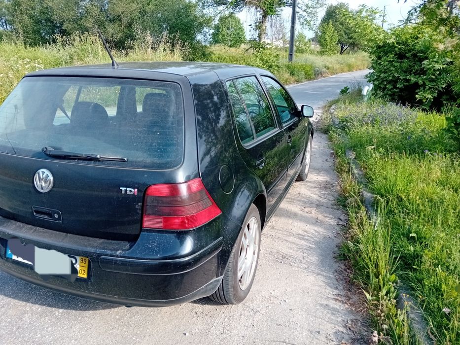 Vendo golf 4 1900tdi 110cv com 356.000km  1999