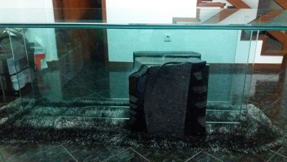 Jogo completo de mesa e cadeiras para sala mármore e vidro