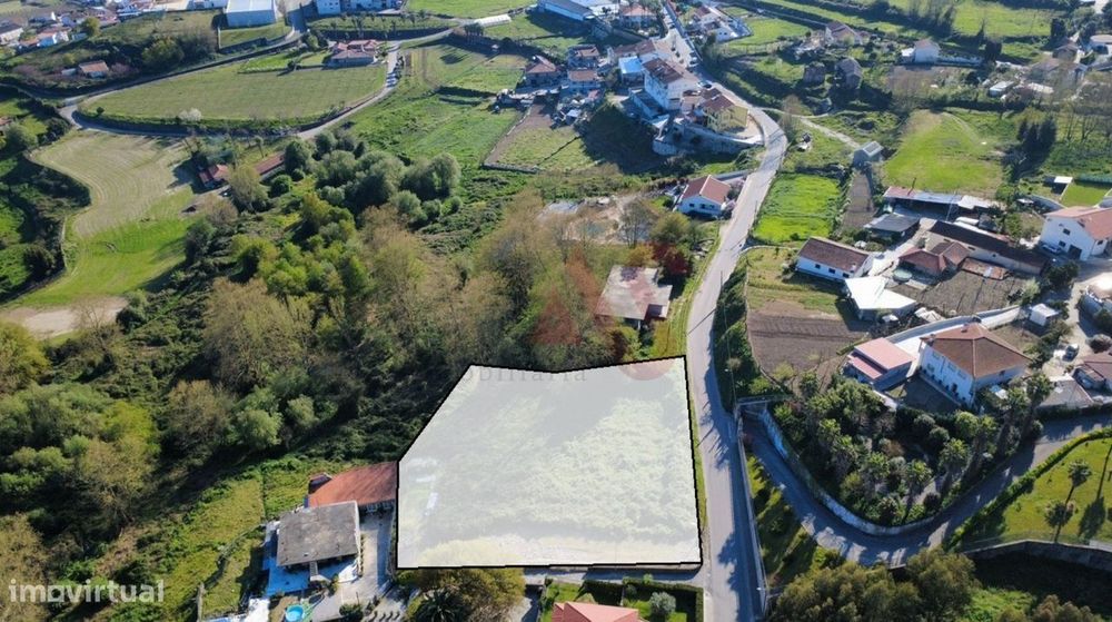 Terreno para construção com 2.850 m² em Lagares, Felgueiras