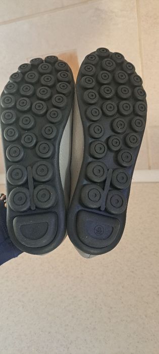 Nowe, skórzane buty damskie- skóra naturalna r. 39