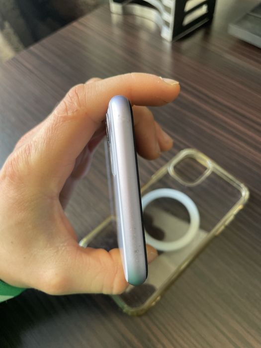 Iphone 11 64gb neverlock ОПИС!