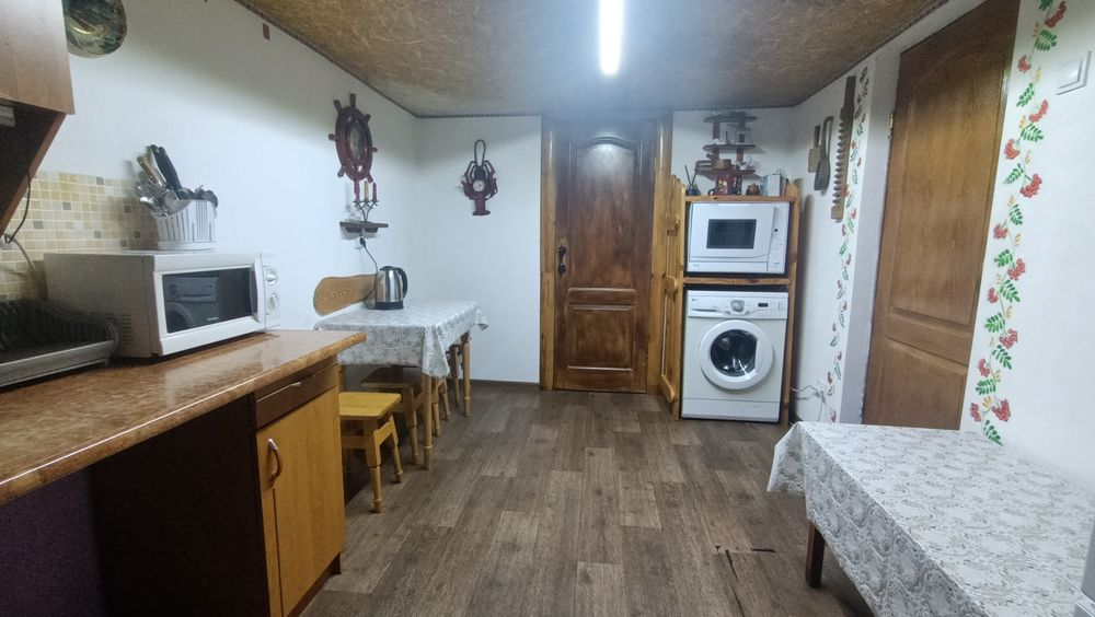 Подобова оренда будинку для відпочинку. Світловодськ.