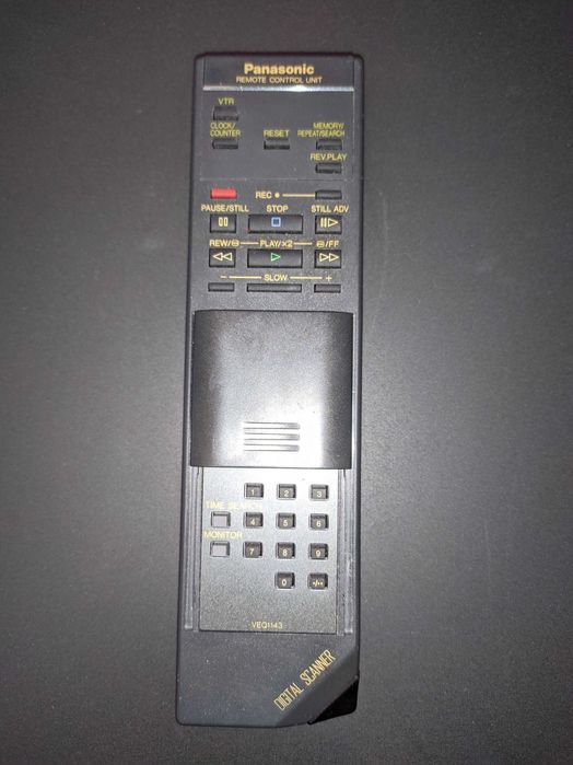 Видеомагнитофон Panasonic NV-J30EE