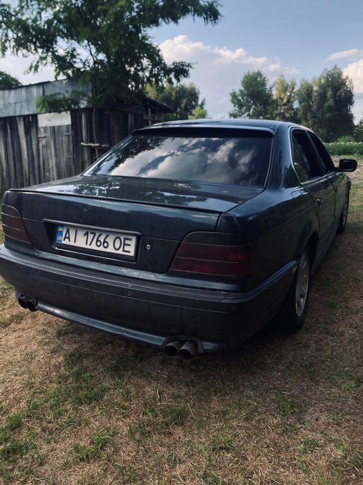 Продам BMWe38 730i
