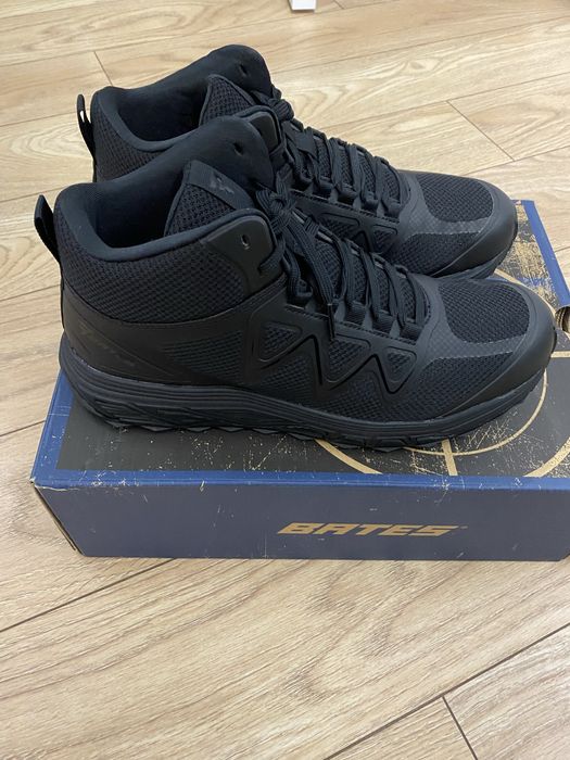 Нові Берці демісезонні Bates Rush Mid