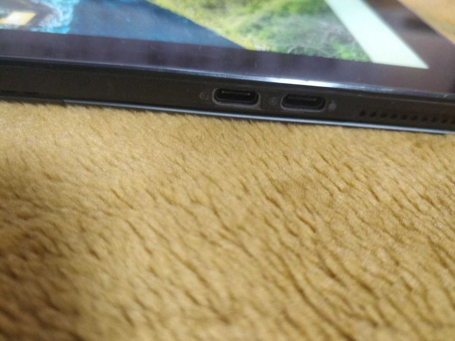 Планшетний комп'ютер Dell Latitude 5290 i5-8-128-lte