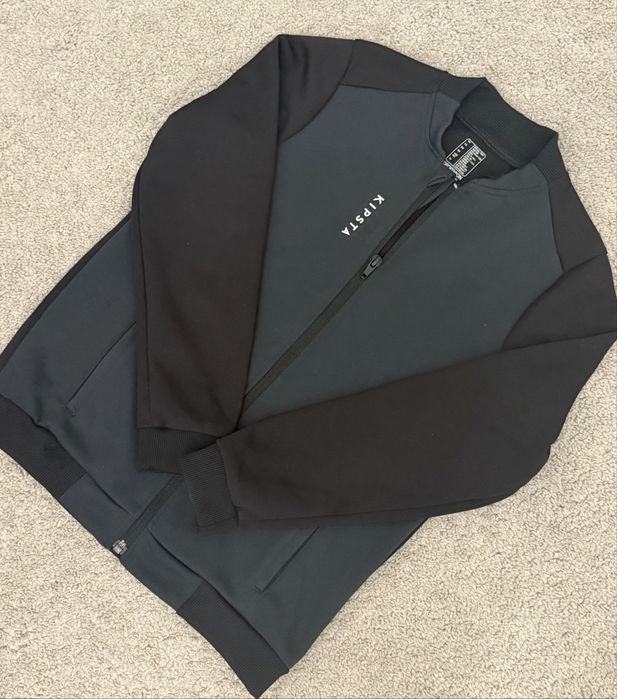 Спортивна дитяча кофта  Kipsta 8-9 р