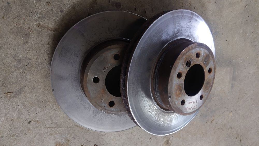 BMW E60 tarcze hamulcowe przód 325mm