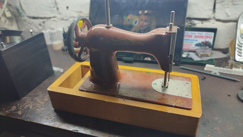 Швейна машинка радянська