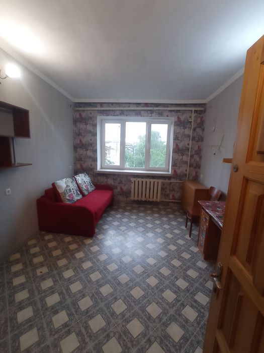 Продам гостинку метро 23 августа 5 мин