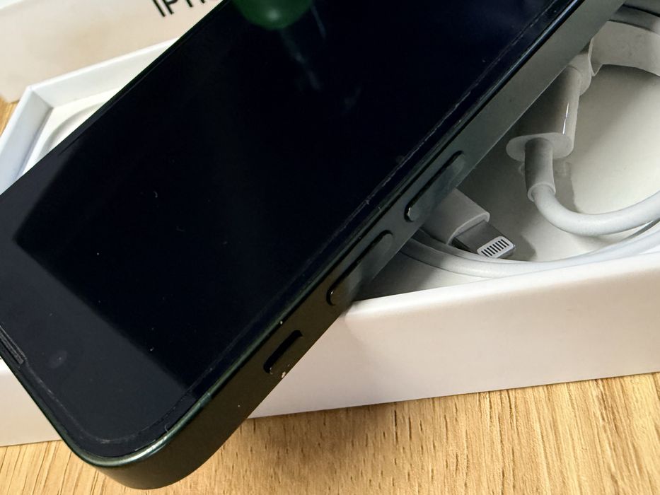 IPhone 13 mini używany