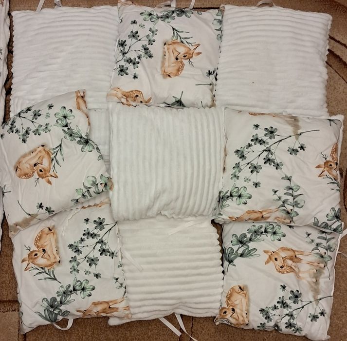 Продам бортики та одіялко з простинею на ризинкі