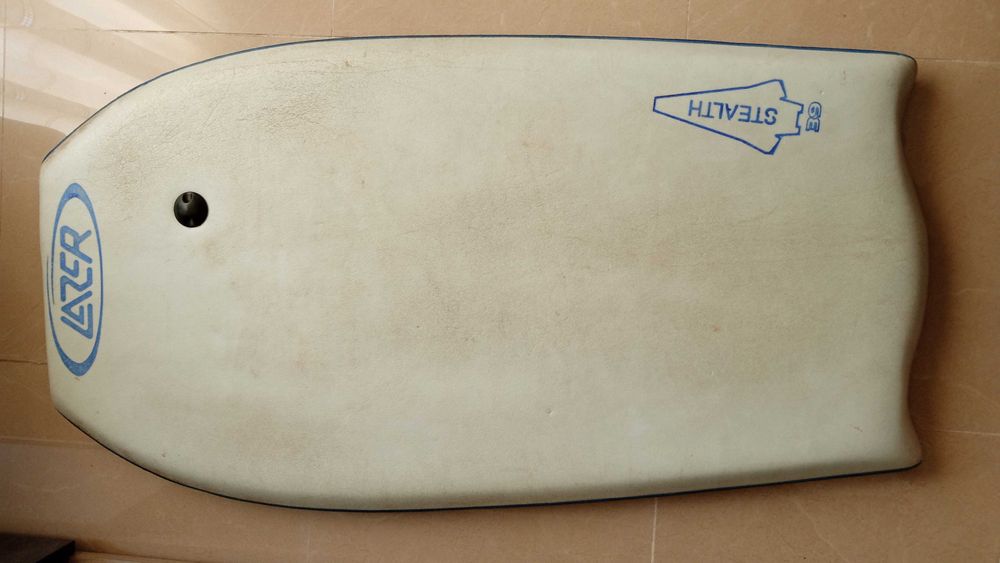 Prancha bodyboard Lazer 39 stealth