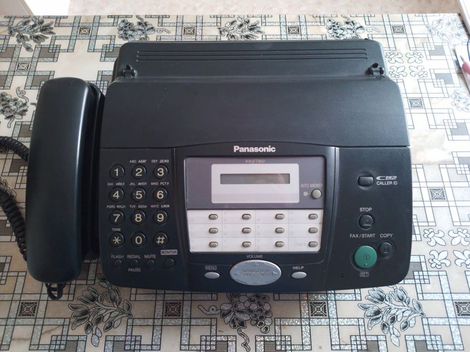 Факс Panasonic KX-FT902UA