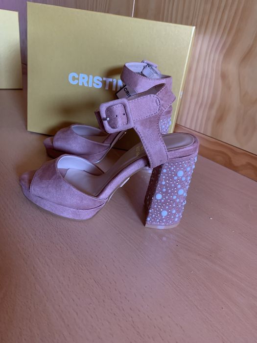 Sandálias Novas rosas