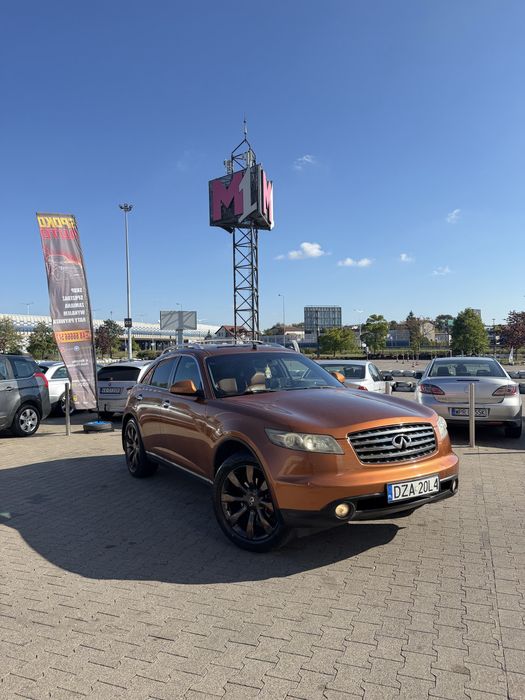 Infiniti FX